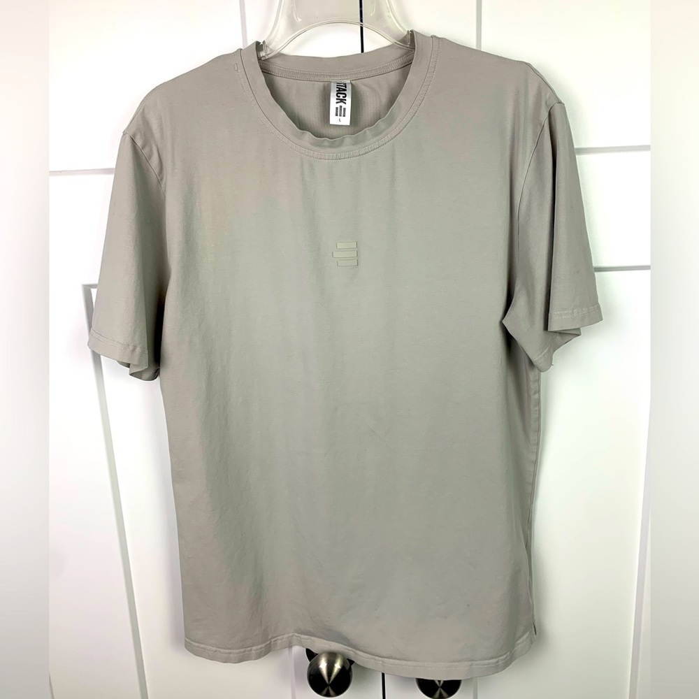 Stack Athletics LARGE Men’s Short Sleeve Tee Beige Gray Athletic